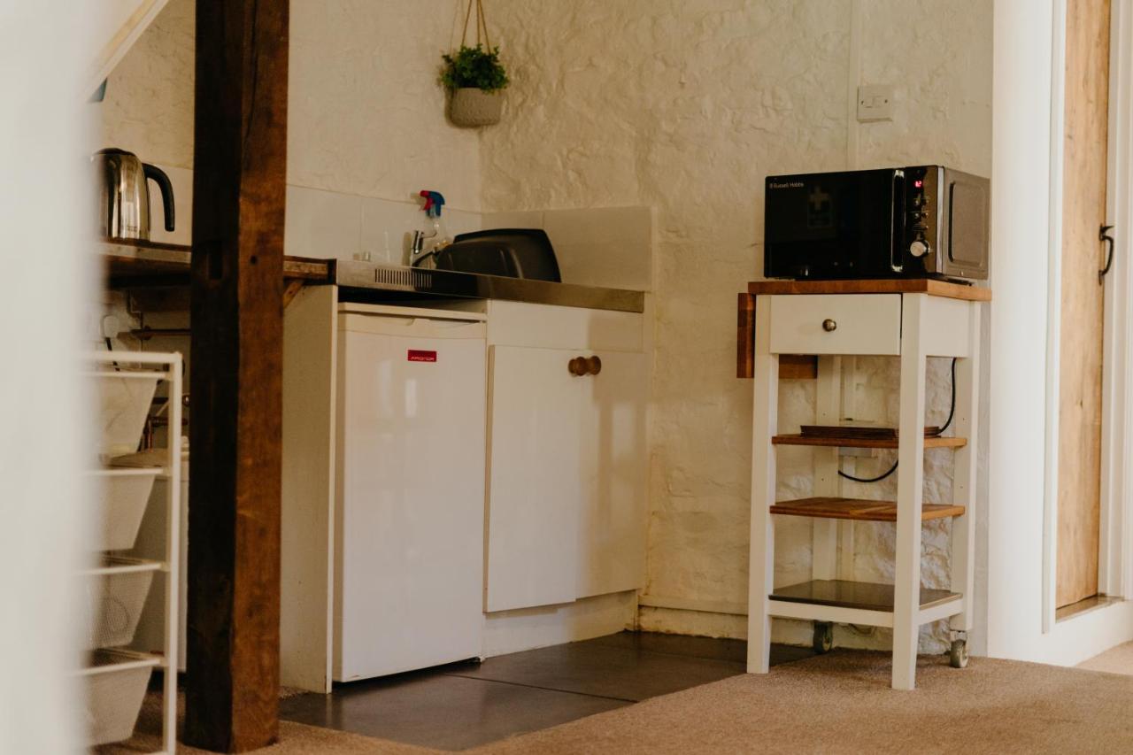 Little England Retreats - Cottage, Yurt And Shepherd Huts Othery Εξωτερικό φωτογραφία