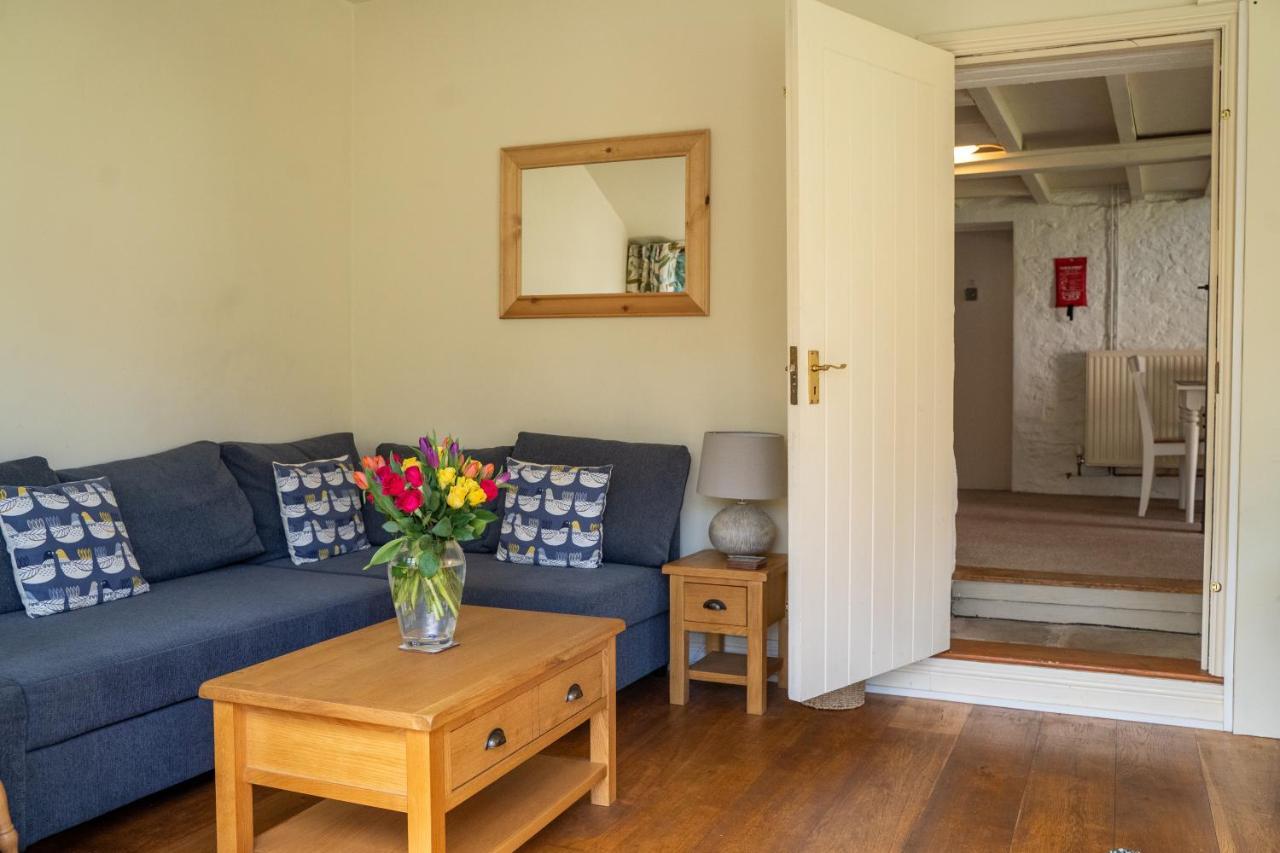 Little England Retreats - Cottage, Yurt And Shepherd Huts Othery Εξωτερικό φωτογραφία