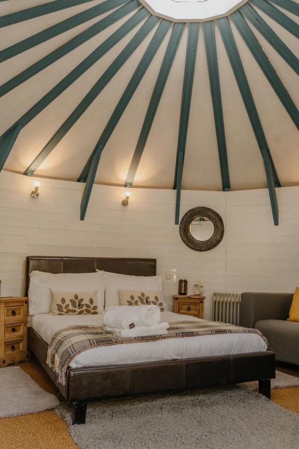 Little England Retreats - Cottage, Yurt And Shepherd Huts Othery Εξωτερικό φωτογραφία