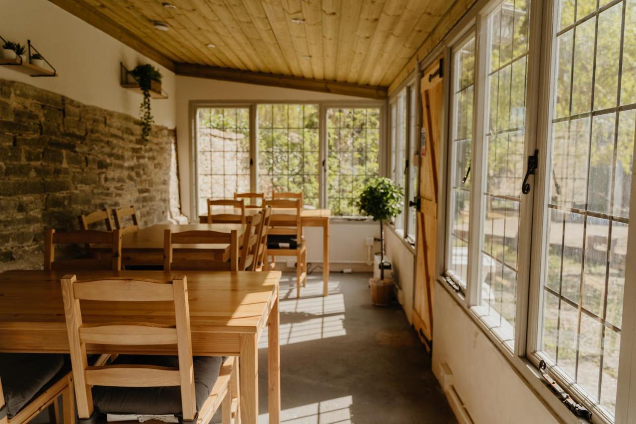 Little England Retreats - Cottage, Yurt And Shepherd Huts Othery Εξωτερικό φωτογραφία