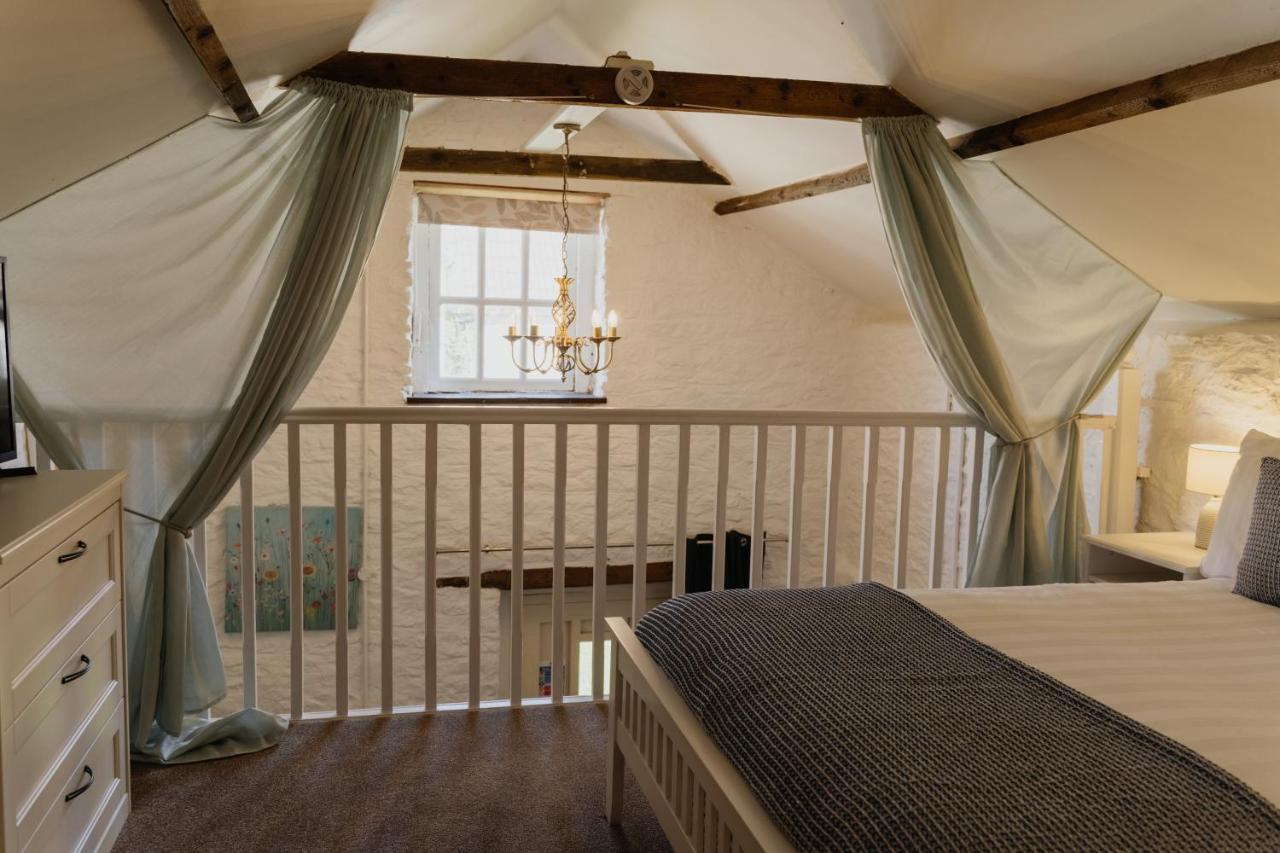 Little England Retreats - Cottage, Yurt And Shepherd Huts Othery Εξωτερικό φωτογραφία