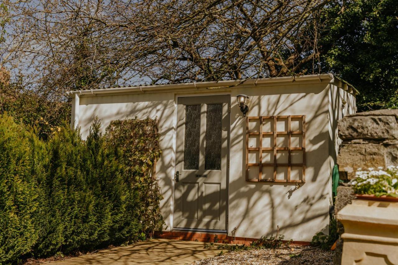 Little England Retreats - Cottage, Yurt And Shepherd Huts Othery Εξωτερικό φωτογραφία